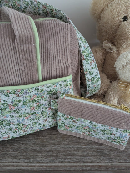 Sac à langer velours rose et son porte monnaie pour maman (offert)